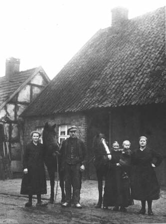 Quelle: Heimatverein Lengerich: Das alte Kirchspiel Lengerich, Geiger-Verlag, Horb am Neckar 1990, S. 25